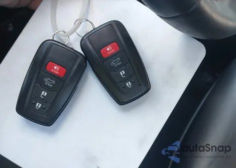 2023 Toyota Rav4 Xle Premium from USA, damaged, VIN 2T3C1RFV5PW266055